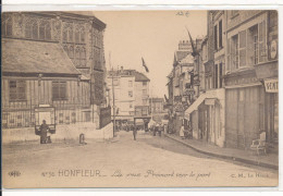 Honfleur (14 Calvados) La Rue De Prémort Vers Le Port - édit. ELD N° 36 - Falaise