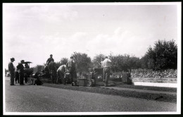 14 Fotografien Unbekannter Fotograf, Ansicht Heidelberg, Autobahn Strassenbau, Flughafen-Landebahn, Strassenwalze U.a.  - Lieux