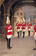 43481690 London Whitehall Changing Dismounted Sentries Life Guards - Autres & Non Classés