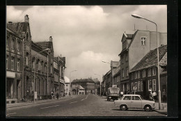 AK Grevesmühlen /Meckl., August-Bebel-Strasse Mit Geschäften  - Grevesmuehlen