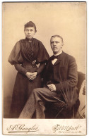 Fotografie A. Gaugler, Stuttgart, Calwerstr. 58, Junges Paar In Modischer Kleidung  - Anonymous Persons