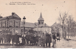 95) BEZONS - LA CRUE DE LA SEINE - 30 JANVIER 1910 - PLACE DE L ' EGLISE - QUAI DE SEINE - ANIMEE - HABITANTS - 2 SCANS  - Bezons