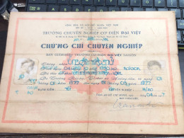 SOUTH Vietnam Sells Paper Certificate Of Merit During The Republic Of Vietnam Period-certificate Of Entry And Exit Certi - Autres & Non Classés