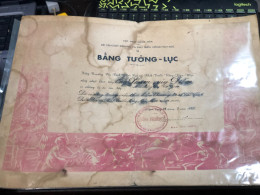 SOUTH Vietnam Sells Paper Certificate Of Merit During The Republic Of Vietnam Period-certificate Of Entry And Exit Certi - Autres & Non Classés