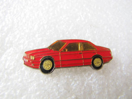 PIN'S       BMW   SERIE 3  E 30 - BMW