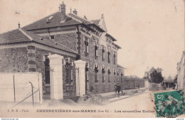 C21-94) CHENNEVIERES SUR MARNE - LES NOUVELLES ECOLES - ( ANIMEE ) - Chennevieres Sur Marne