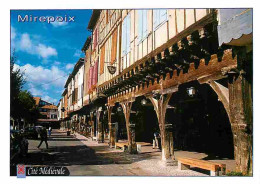 09 - Mirepoix - La Place Et Les Couverts En Bois Sculpté Du XIIIe S - CPM - Voir Scans Recto-Verso - Mirepoix