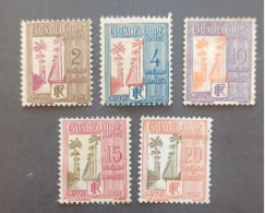 COLONIE FRANCE FRANCIA GUADELOUPE 1928 TAXE CAT YVERT N 25-26-28-29-30 MNH-MNG - Timbres-taxe