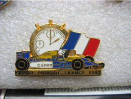 Pin's Formule1 à 2 Attaches, Grand Prix De France 1992. Nombreux Sponsiors - F1