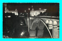 A924 / 141 LUXEMBOURG La Nuit Pont Adolphe Avec Siege Du Plan Schummann - Luxembourg - Ville