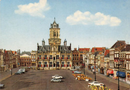 PAYS BAS - Delft - Markt Met Stadhuis - Vue Générale - Voitures - Colorisé - Carte Postale - Delft