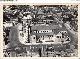 AKBP10-0895-BELGIQUE - NIVELLES - Gran'place Et Collégiale - Vue Aérienne - Nivelles