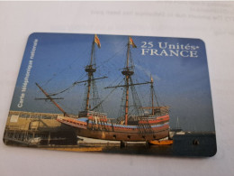 FRANCE/FRANKRIJK /25 UNITS /  PREPAID/  BIG OLD SAIL  BOAT   / MINT      ** 16804** - Voorafbetaalde Kaarten: Gsm