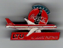 Pin COCA-COLA - LTU / 40 Jahre Partner   (3,5 Cm) - Coca-Cola