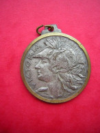 Médaille Métal Sport VICTORIA - Andere & Zonder Classificatie