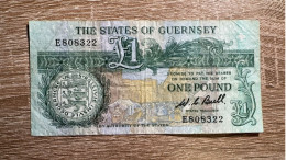 Guernsey，1 Pound，1980 Pick 48a，large Size，VF Condition - Guernsey