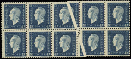 ** VARIETES - 684   Dulac, 40c. Bleu-noir, Superbe PLI ACCORDEON Sur Un BLOC De 10, TTB - Unused Stamps