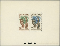 ** VARIETES - 1122/23 Europa 1957, BF Gommé Dentelé, R Et TB - Neufs