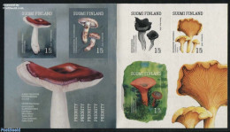 Finland 2016 Edible Mushrooms 5v S-a In Booklet, Mint NH, Nature - Mushrooms - Stamp Booklets - Nuevos