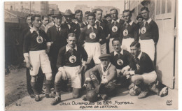 CARTE-PHOTO De L'équipe De FOOTBALL Du LETTONIE Aux J.O De PARIS En 1924. - Olympic Games