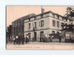 LE CHAMBON FEUGEROLLES : La Mairie - Très Bon état - Le Chambon Feugerolles