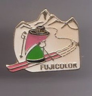 Pin's Fujicolor Skieur Avec Chapeau Réf 567 - Fotografie