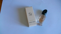 Miniature De Parfum Armani   "  Si   "  Eau De Parfum Plein - Miniatures Womens' Fragrances (in Box)