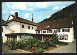 AK Gutach / Schwarzwaldbahn, Das Hotel-Restaurant Adler  - Gutach (Schwarzwaldbahn)