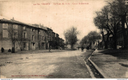 N°26036 Z -cpa Valréas -le Tour De Ville- Cours St Antoine- - Valreas