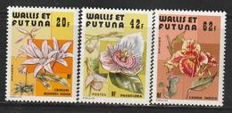 WALLIS Et FUTUNA - N°238/40 ** (1979) Fleurs - Unused Stamps