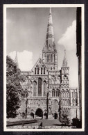 111150/ SALISBURY, Cathedral, West Front And Spire - Salisbury