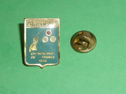 Pin's / TB6gg  : Gravigny , Championnat De France - Canoë