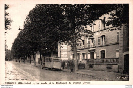 43 BRIOUDE LA POSTE ET LE BOULEVARD DU DOCTEUR DEVINS - Brioude