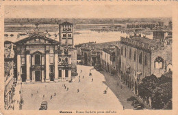 MANTOVA D'EPOCA DETTAGLI DEL CENTRO PIAZZA SORDELLO ANIMATA VIAGGIATA ANNO 1947 - Mantova