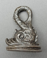 Sceau De Bronze Pour Cachet De Cire Représentant Un Dauphin Antique (non Gravé) - Seals