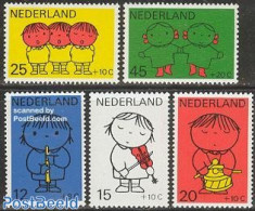 Netherlands 1969 Child Welfare, Dick Bruna 5v, Mint NH, Performance Art - Music - Art - Children's Books Illustrations.. - Nuevos