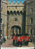 The Guard Leaving Windsor Castle - Windsor Castle