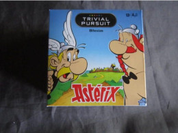 ASTERIX BOITE  DE JEU TRIVIAL PURSUIT - Asterix