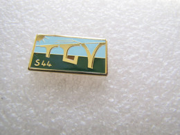 PIN'S   TGV   S 44 - TGV