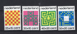 NEDERLAND 1038/1041 MNH 1973 - Kinderzegels, Tafelspelen - Neufs