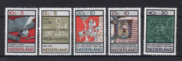 NEDERLAND 859/863 MNH 1966 - Zomerzegels, Letterkunde - Nuevos