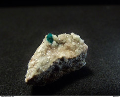 Dioptase  ( 1.5 X 1 X 1 Cm ) Tsumeb Mine - Tsumeb - South Africa - Minerali