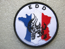 ECUSSON CHIEN DU 132° BCAT EDD (EXPLOSIVE DETECTION DOG) OPEX AFGHANISTAN ETAT EXCELLENT SCRATCH AU DOS 85MM - Armée De Terre