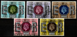 GRANDE  BRETAGNE  /   U.K..    1977 .  Y&T N° 829A à 832 Oblitérés.  Silver Jubilee - Usados