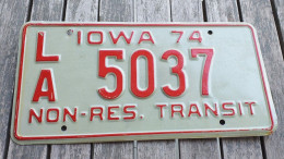 Targa Auto Vintage Americana Stato Dello Iowa Non Resident Transit Del 1974 - Number Plates