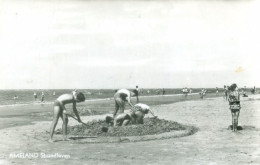 Ameland; Strandleven - Gelopen. (Brouwer - Buren, Ameland) - Ameland