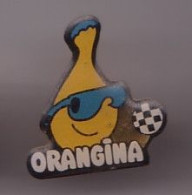 Pin's Bouteille D'Orangina  Réf 1512 - Beverages