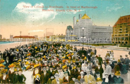 43099688 Atlantic_City_New_Jersey Crowds On Boardwalk In Front Of Marlborough Bl - Altri & Non Classificati