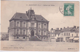 27 - EURE - ROUTOT - HOTEL DE VILLE OU PLACE DE LA  MAIRIE - DIVERS COMMERCES - Routot