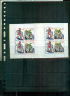 VATICAN  NOEL 2009 1 CARNETS DE 8 TIMBRES  NEUFS A  PARTIR DE 1,75  EUROS - Cuadernillos